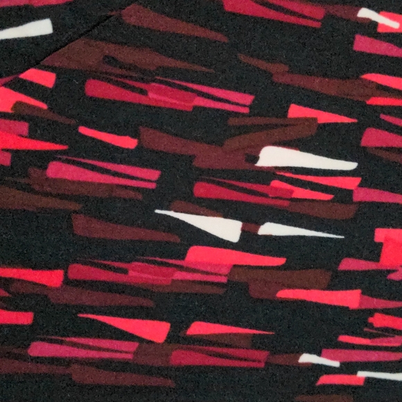 Rafaella Size L Red Black and White Polyester Spandex Tunic Top with Cowl Neck - Picture 3 of 5